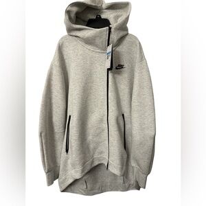 Nike Women’s Oversized Fit Medium Size Light Gray Offset Zipup Sweatshirt